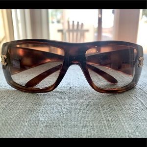Authentic Chanel sunglasses great condition